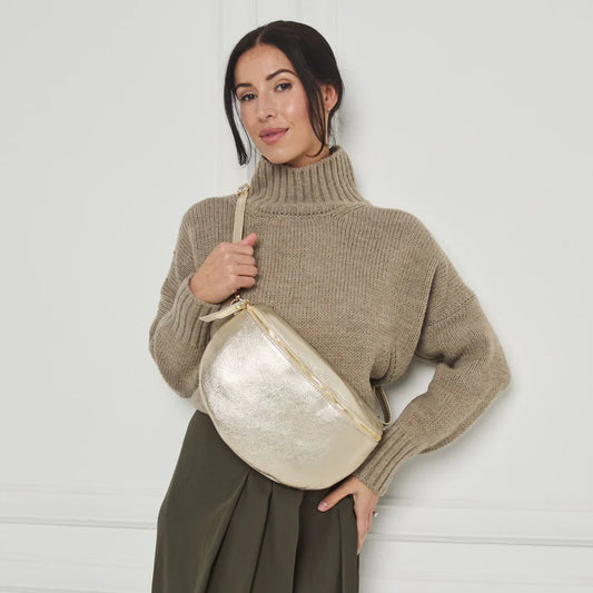 Large Sling Bag in Gold
