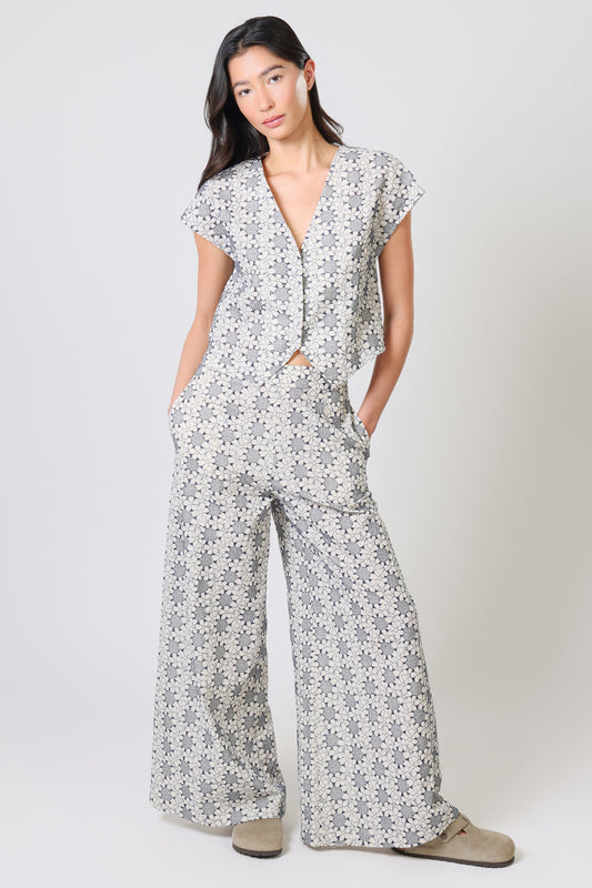 Miss Gatsby Daisy Top in Navy