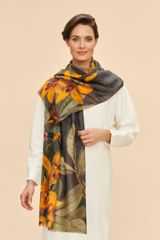 Wool Wrap Botany Bliss in Charcoal Scarf