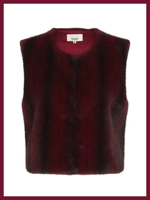 Edelweiss Gilet in Plum Zig Zag