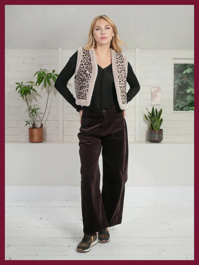 Arnica Leopard Gilet