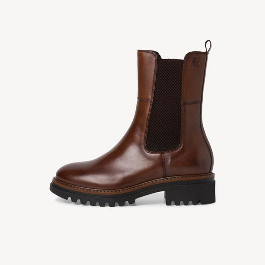 Leather Chelsea Boots in Muscat