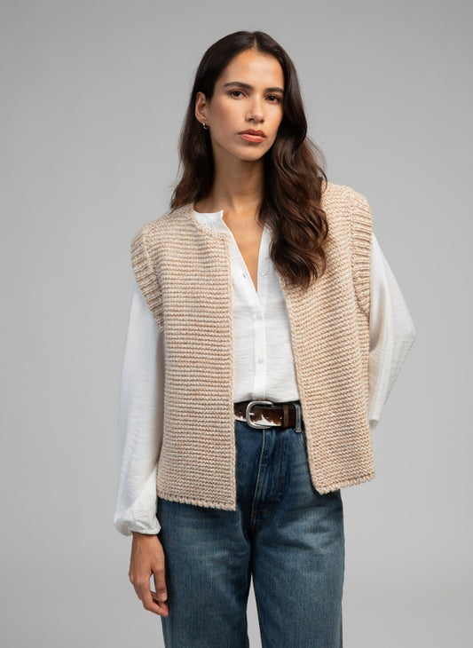 LEGRINGOU Sleeveless Knitted Cardigan in Beige