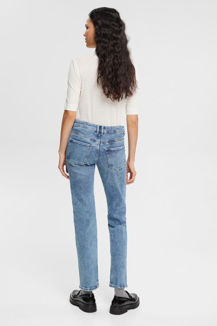 High Rise Straight Jeans in Light Wash