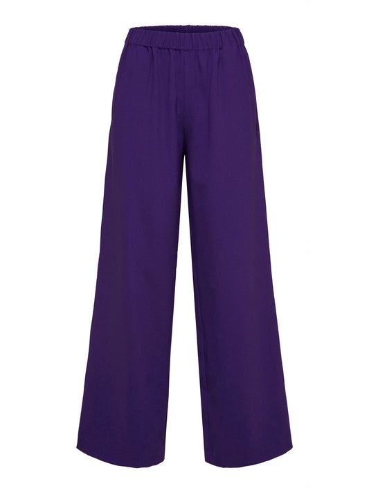 Relaxed Trousers in Acai
