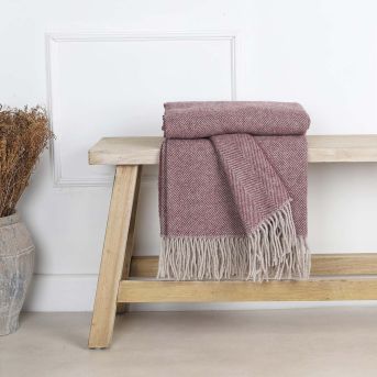 Anne Pure Wool Throw in Berry